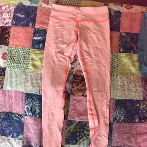 Lulu Lemon leggings - Size 6